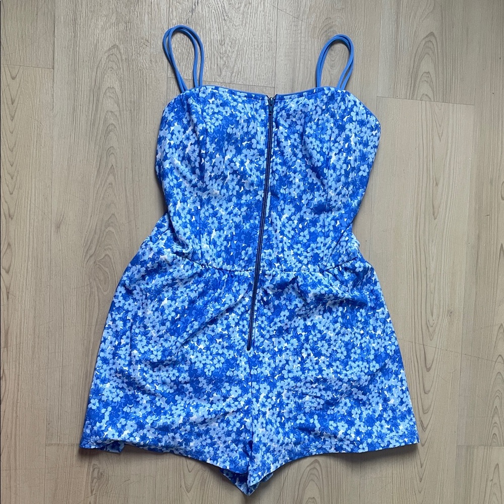 Vintage Sea Waves Blue Floral Women's One Piece Swimsuit
